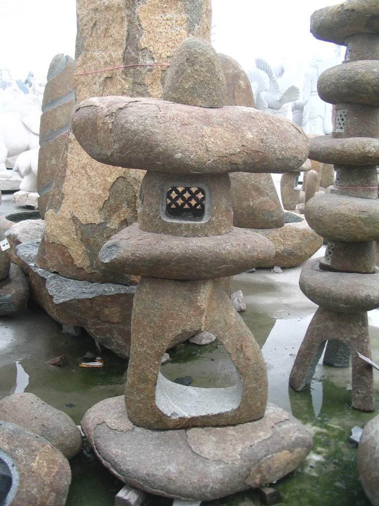 lan-005, stone lanterns