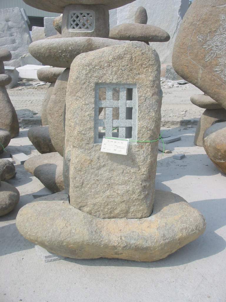 lan-004, stone lanterns