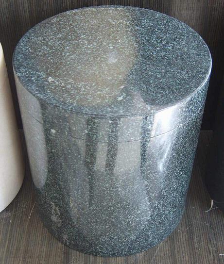 urn-012,  Baldwin Green granite